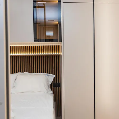 4e Luxury * Vlorë