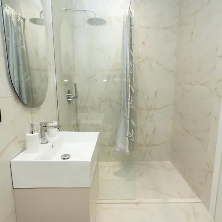 4e Luxury Apartment Vlore