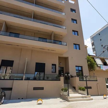 4e Luxury Apartment